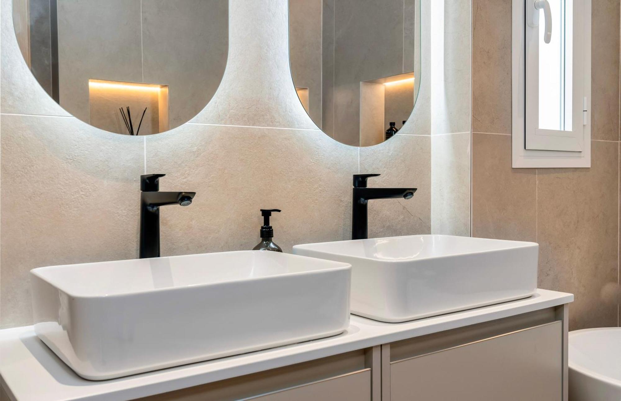224 -Luxury Selection- Puerto Banus Marbella Front Line Duplex Penthouse Appartement Buitenkant foto