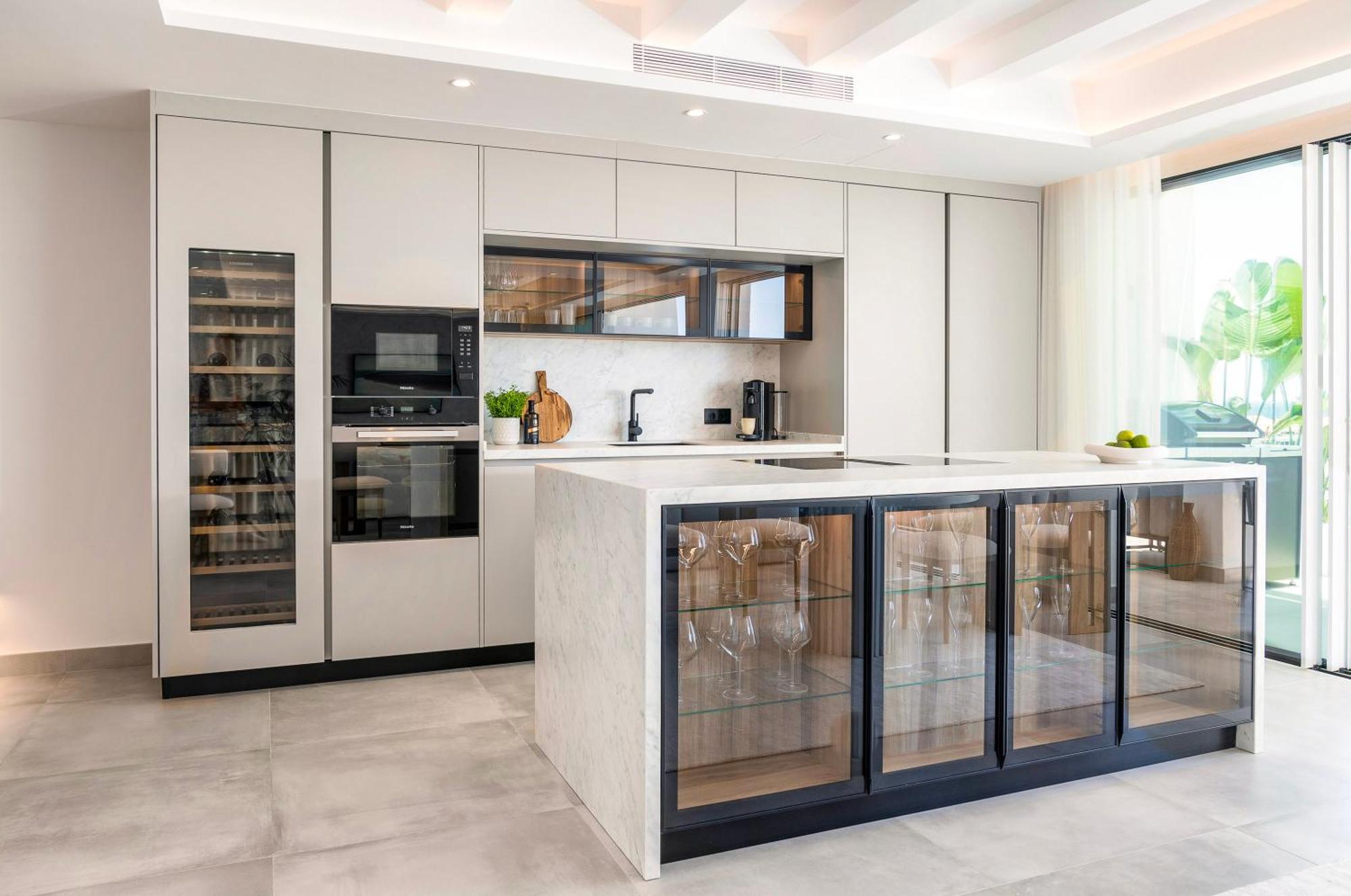 224 -Luxury Selection- Puerto Banus Marbella Front Line Duplex Penthouse Appartement Buitenkant foto